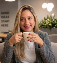 El Estado no necesita más likes, necesita servicios públicos que funcionen